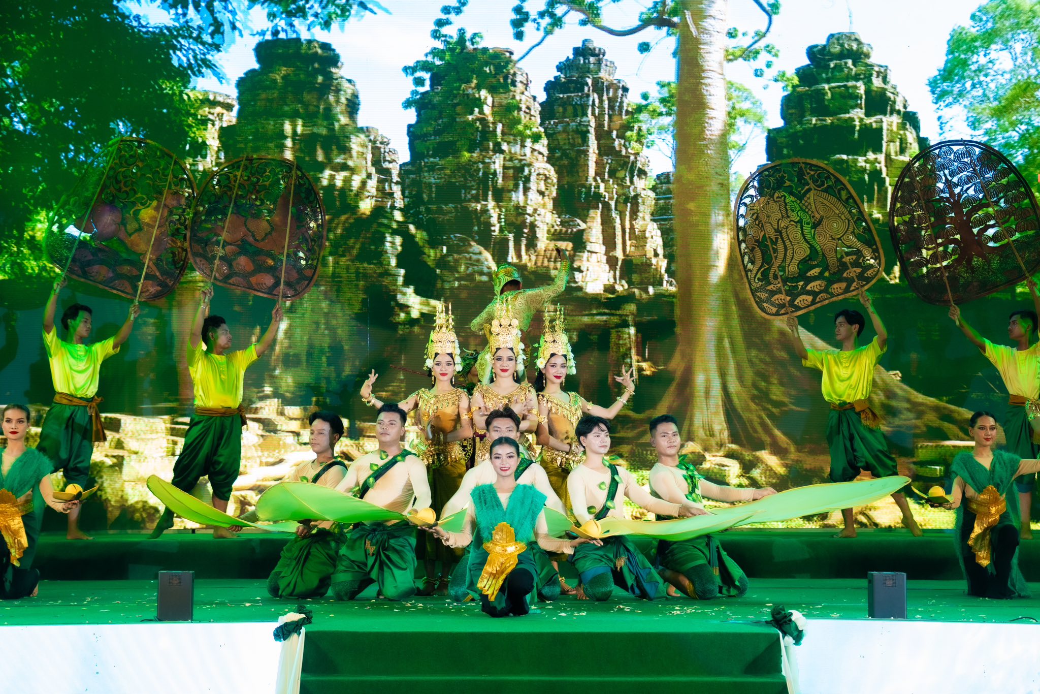 Apsara Dancer